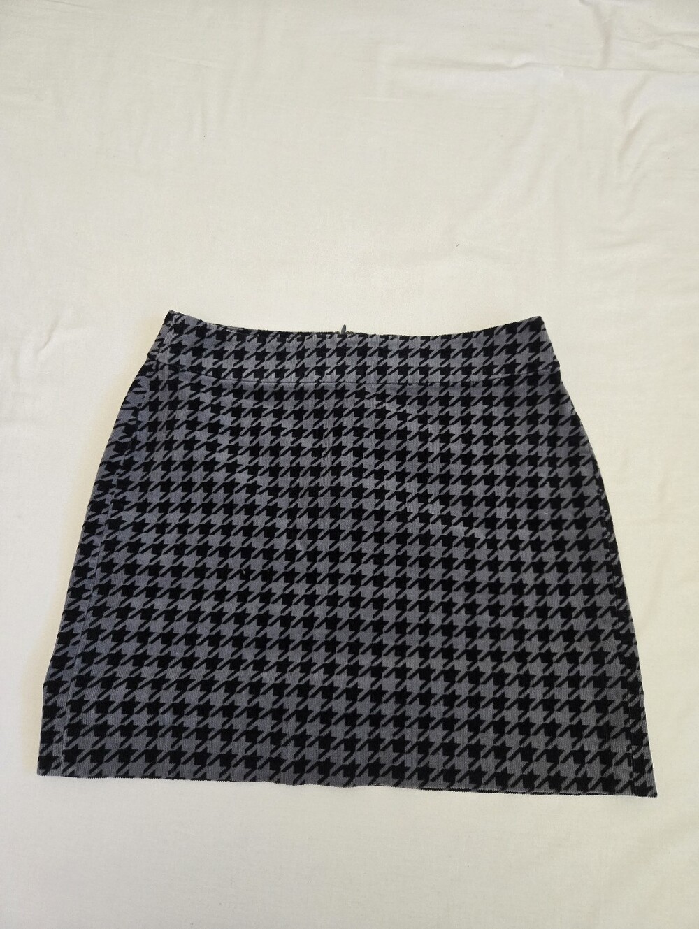 Banana Republic Houndstooth Corduroy Mini Skirt Gray Preppy Mod Dark Academia 2P